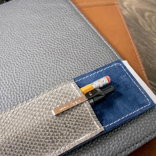 Cobra Grain Leather Trim by ArtMinds™
